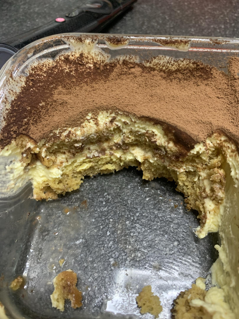 在欧洲学会的经典版提拉米苏