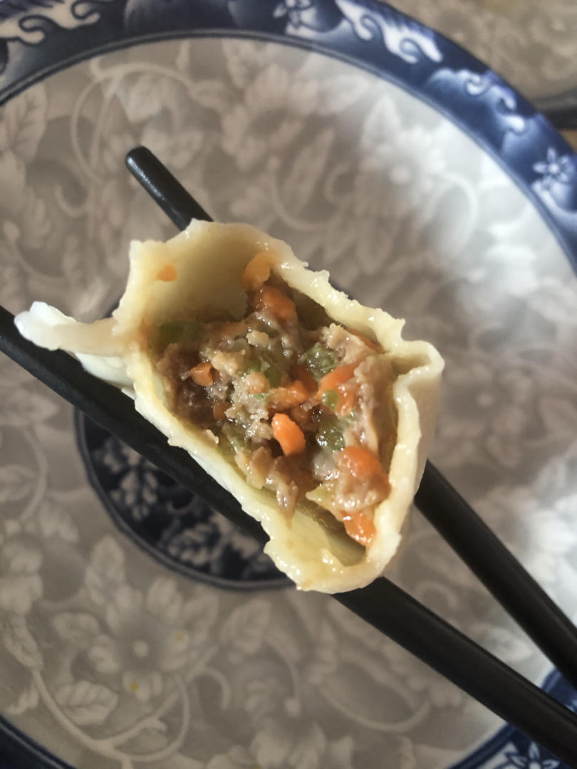 牛肉芹菜馅饺子
