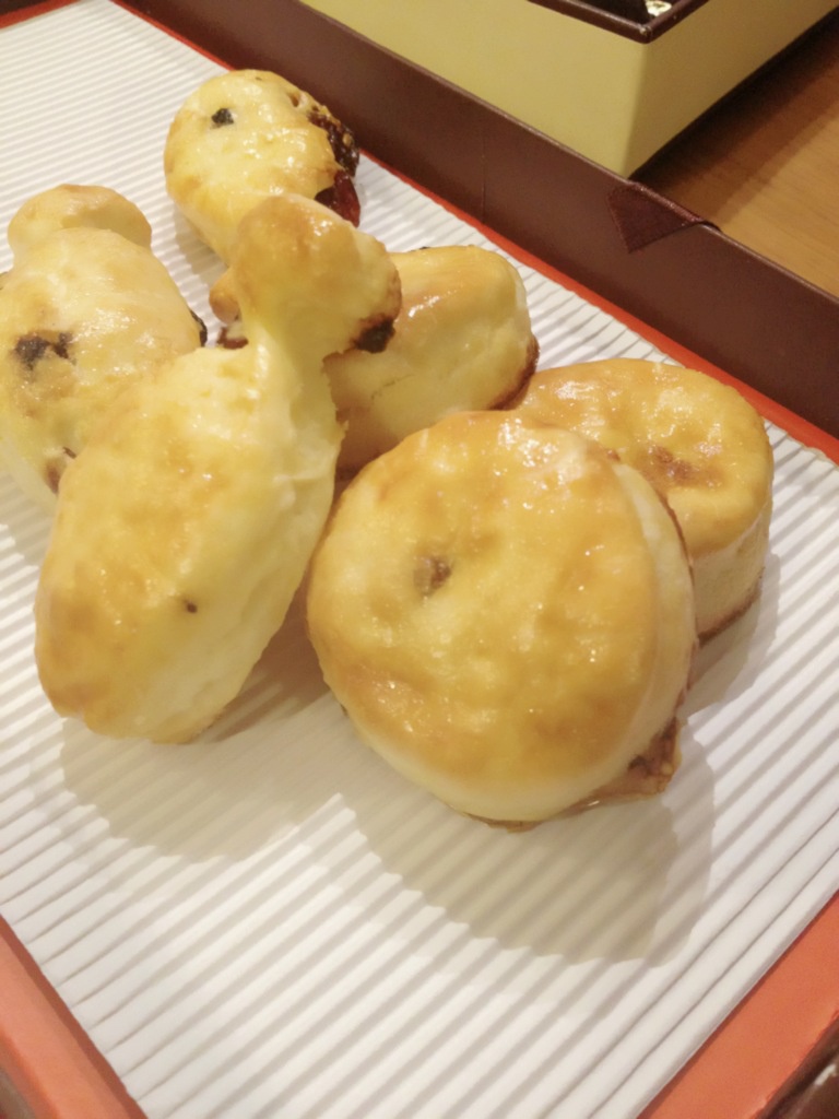 极简奶油松饼/Cream Biscuits（scones）