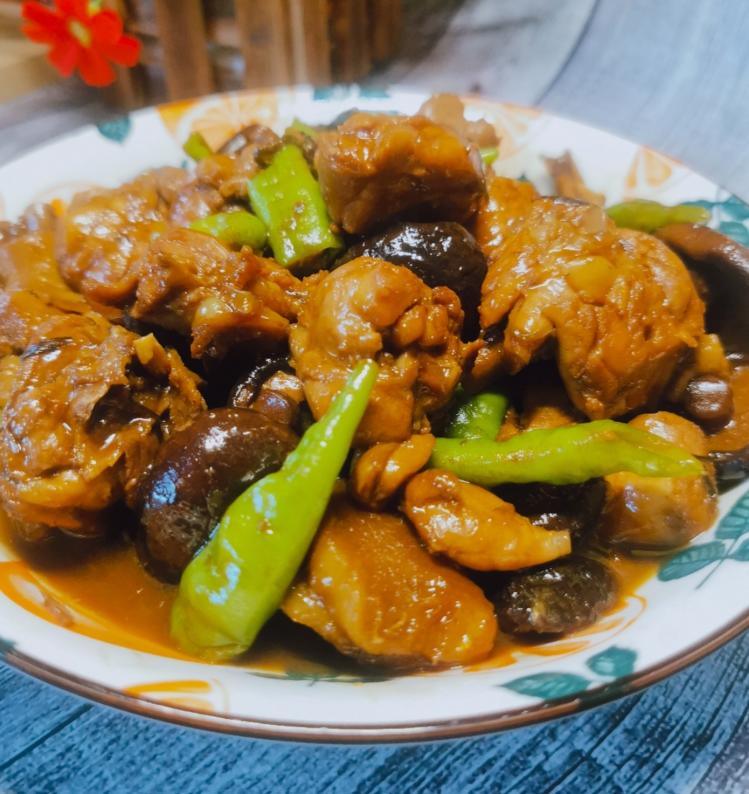 黄焖鸡的做法