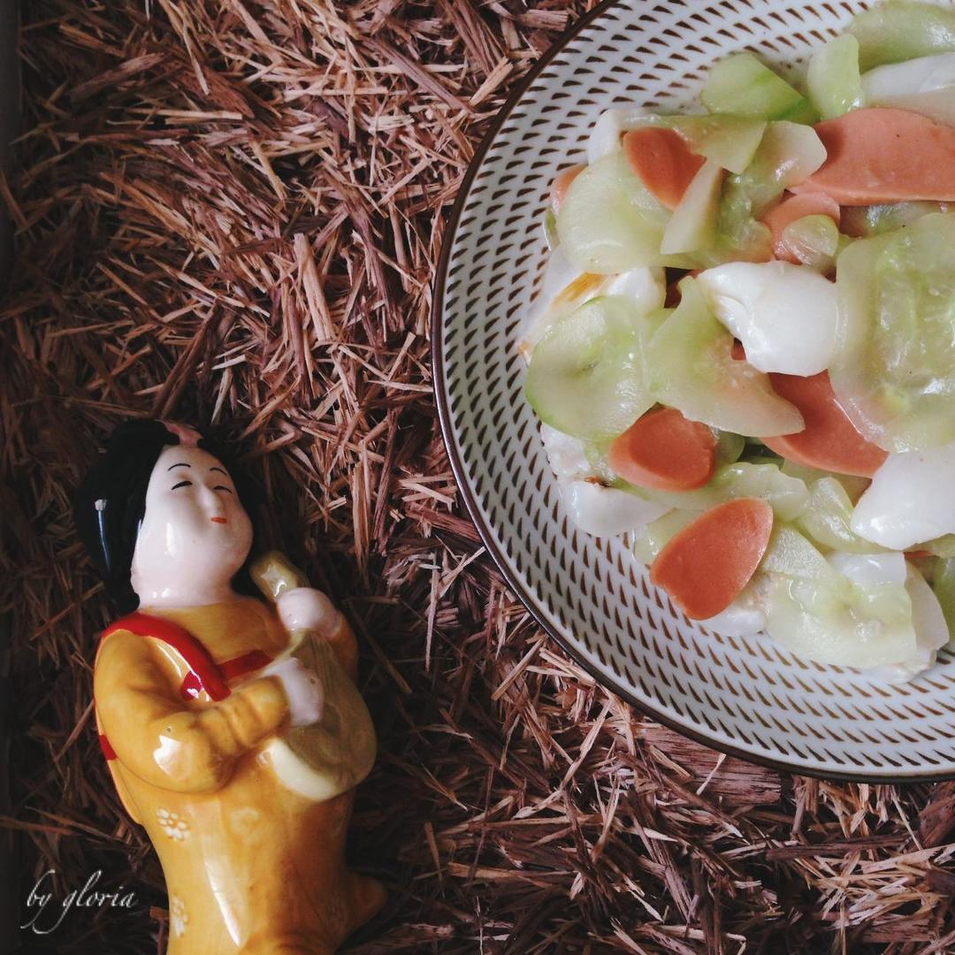 荔枝青瓜炒火腿的做法