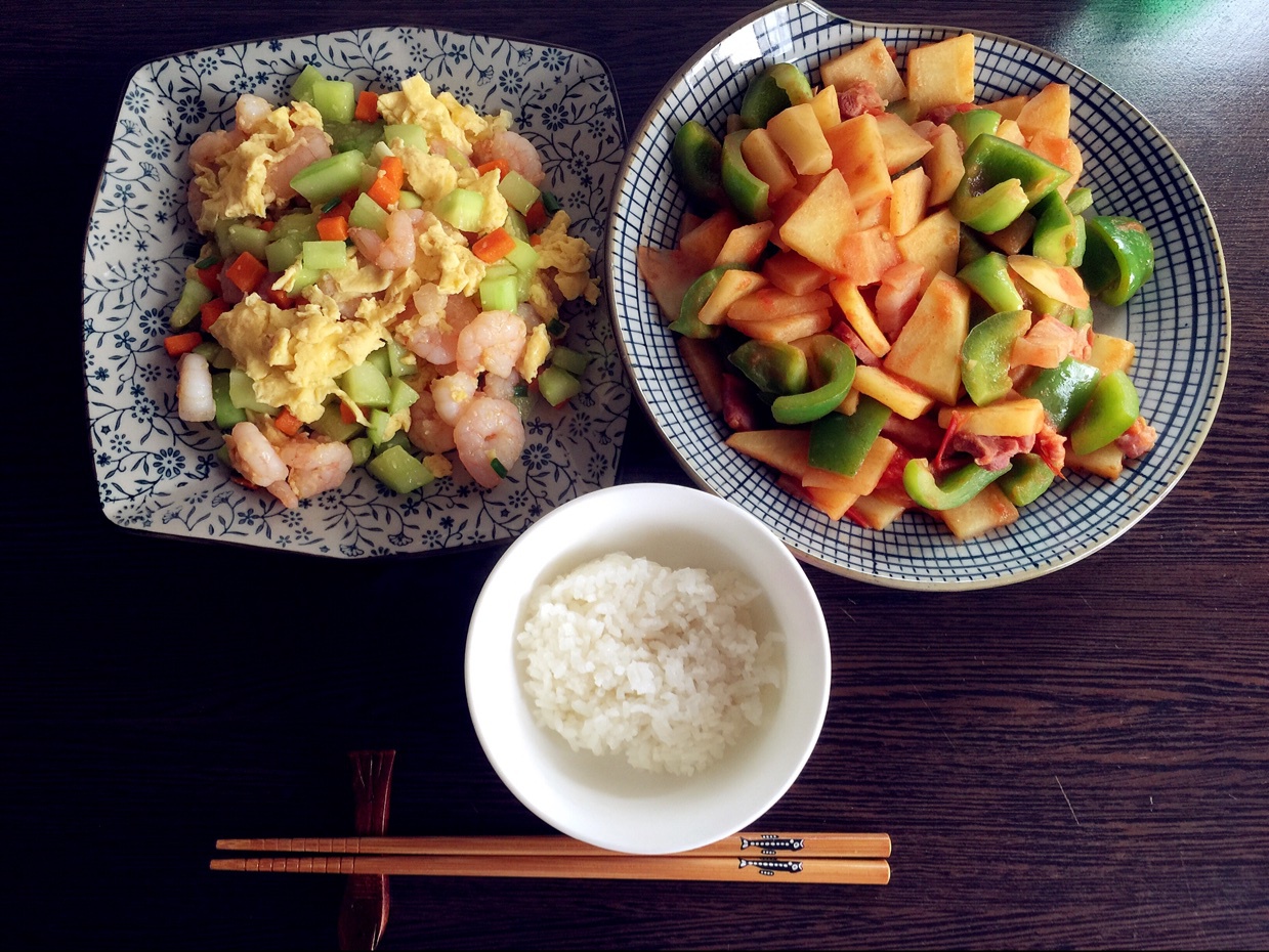 烤火的雪人做的一个人的晚饭