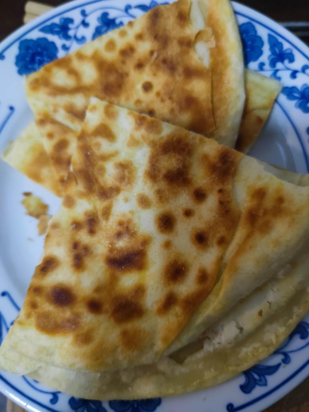 家常烙饼，直接吃、炒饼吃都好吃。