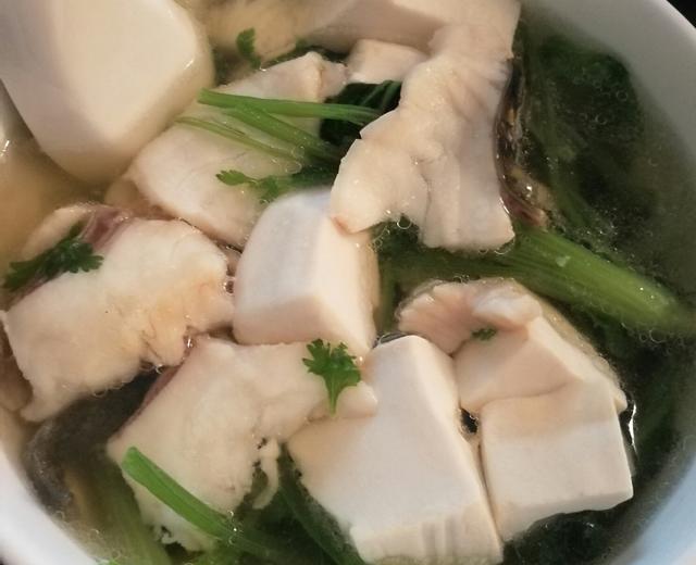 芫荽豆腐鱼片汤的做法