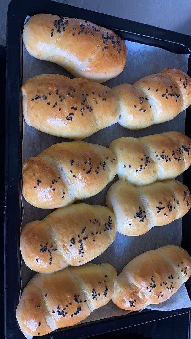 热狗小面包-既能作早餐又能作零食，咬一口就是满满的幸福