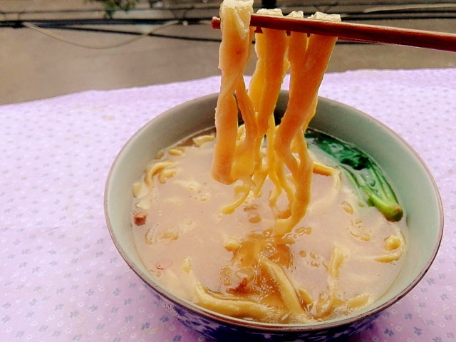 手工面条之鸡蛋面条