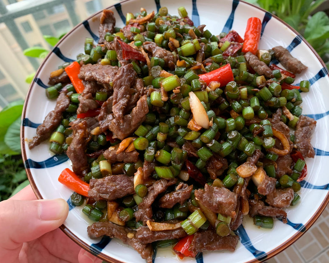 蒜薹炒牛肉