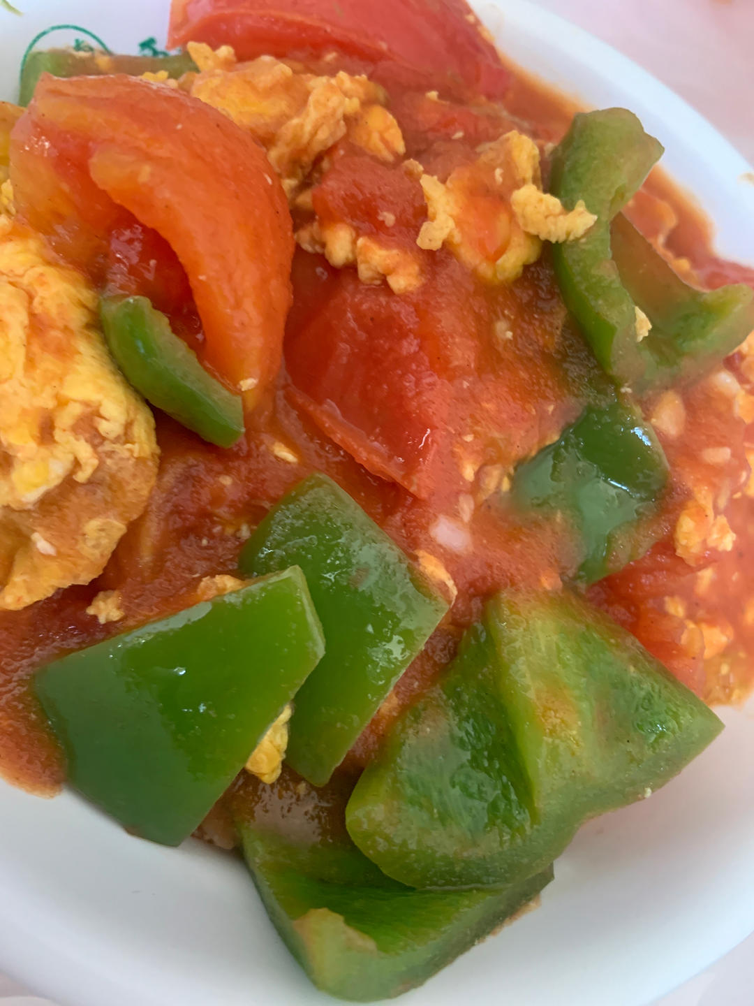 番茄炒鸡蛋（超浓的番茄味）