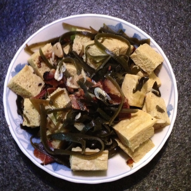 海带炖冻豆腐