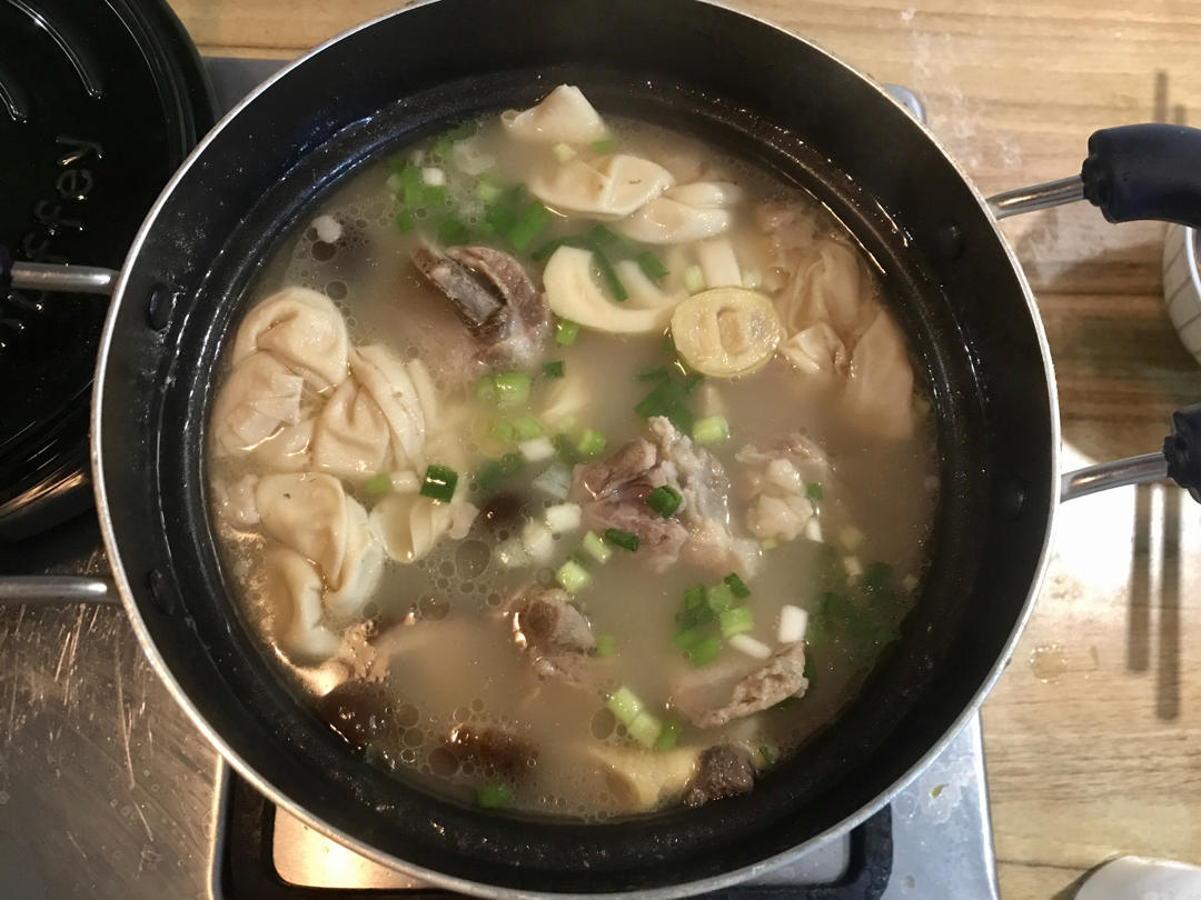 中餐｜浓郁奶白的腌笃鲜（白汤的秘密）