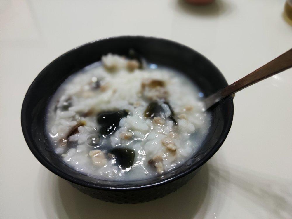 皮蛋瘦肉粥