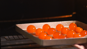 自制网红蛋黄酥的做法 步骤1