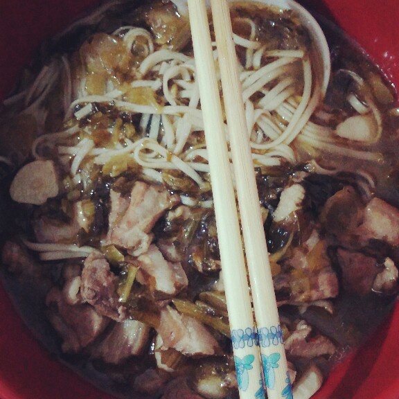 酸菜肉丝面