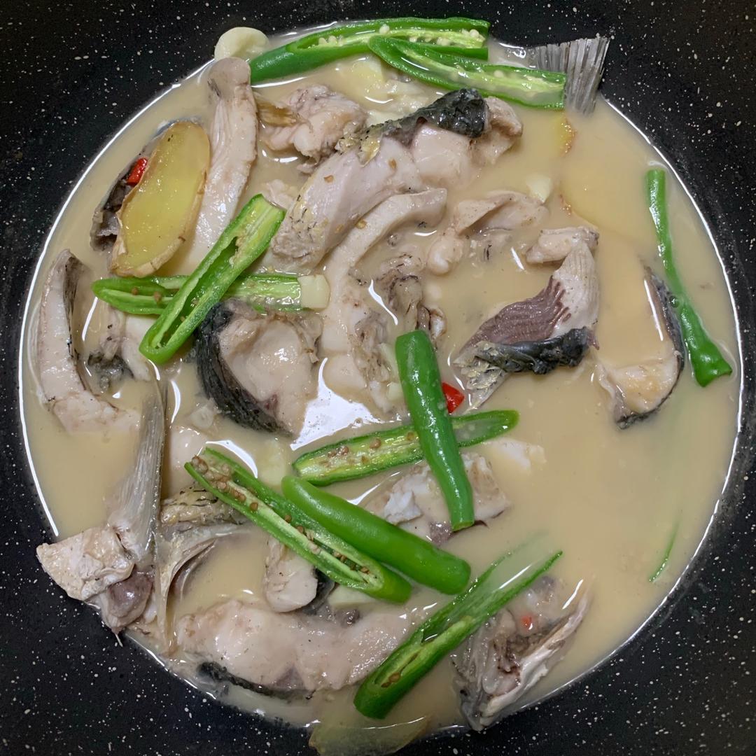 零基础的青椒焖草鱼