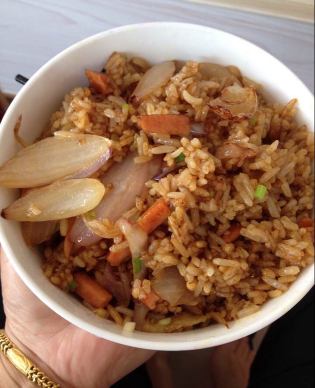 洋葱炒饭