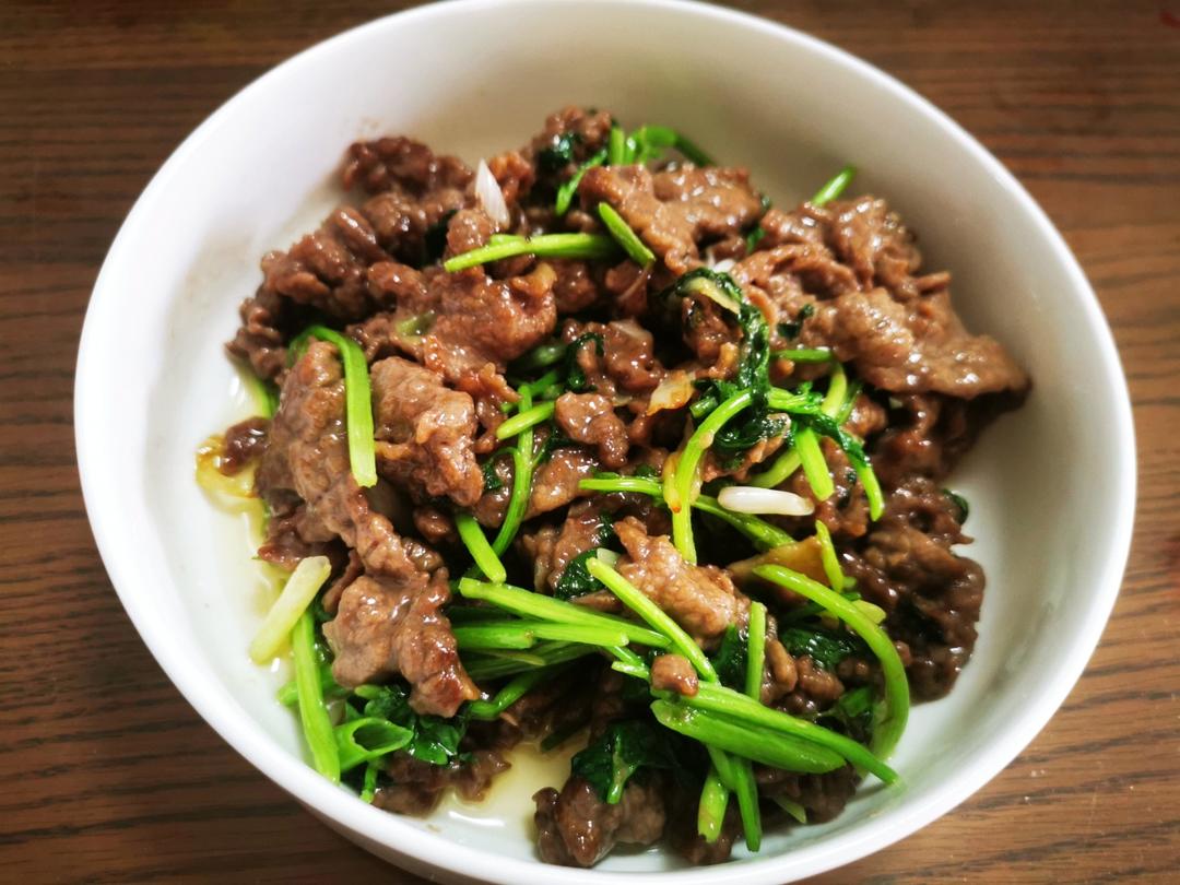 嫩炒牛肉片