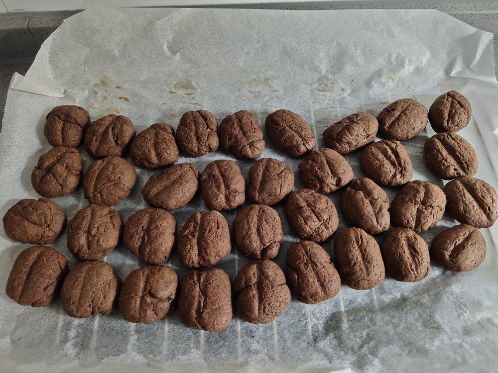 曼食慢语丨咖啡豆夹心饼干