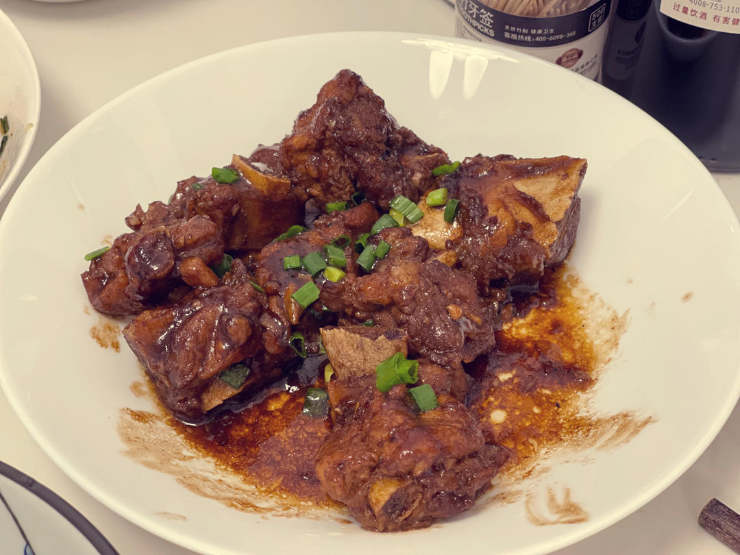焖排骨