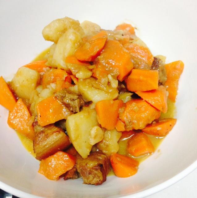 胡萝卜烧土豆的做法