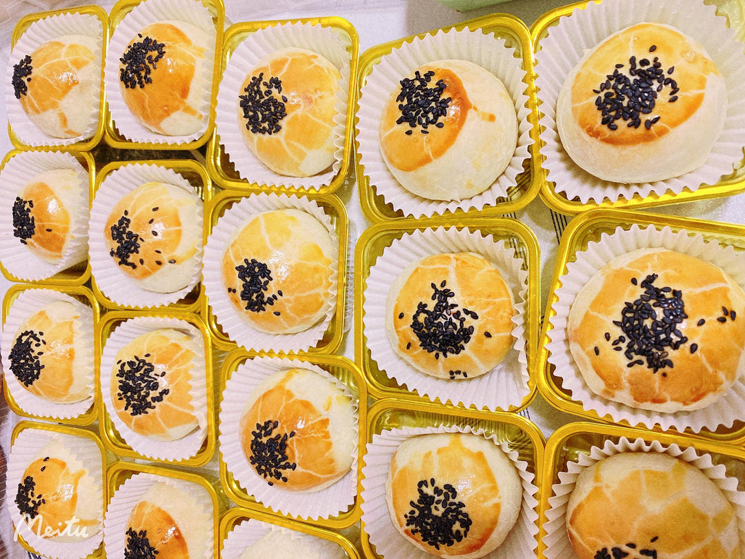 用了七年的方子-蛋黄酥