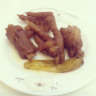陈醋泡椒鸡脚鸭掌