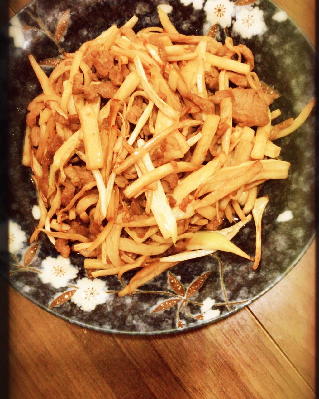 茭白炒肉丝