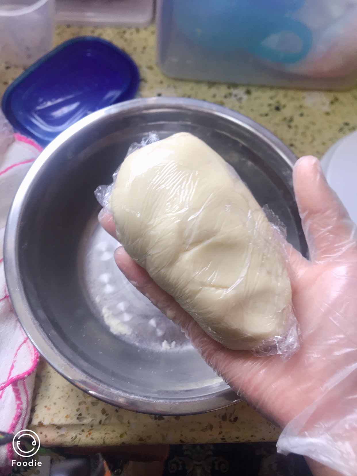 麻薯肉松蛋黄酥的做法 步骤12