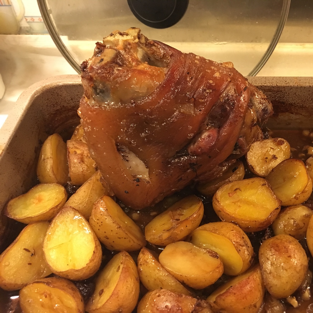 传说中的德国原配方——Schweinshaxe (德式烤猪肘)