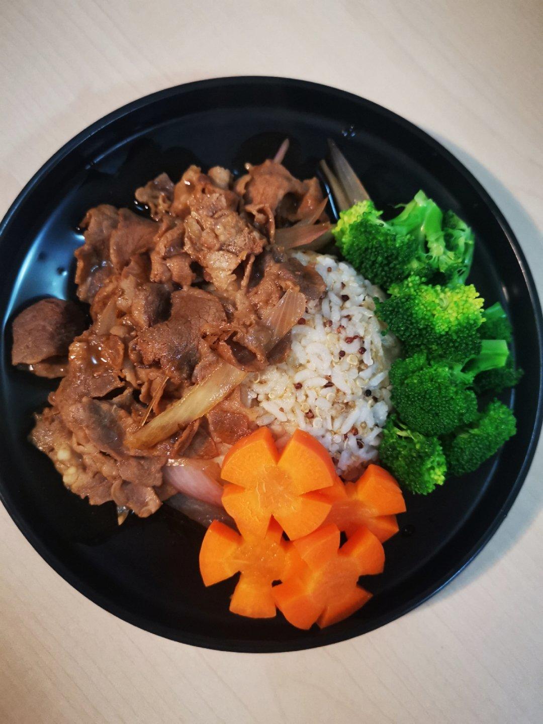 堂妈金牌牛肉饭
