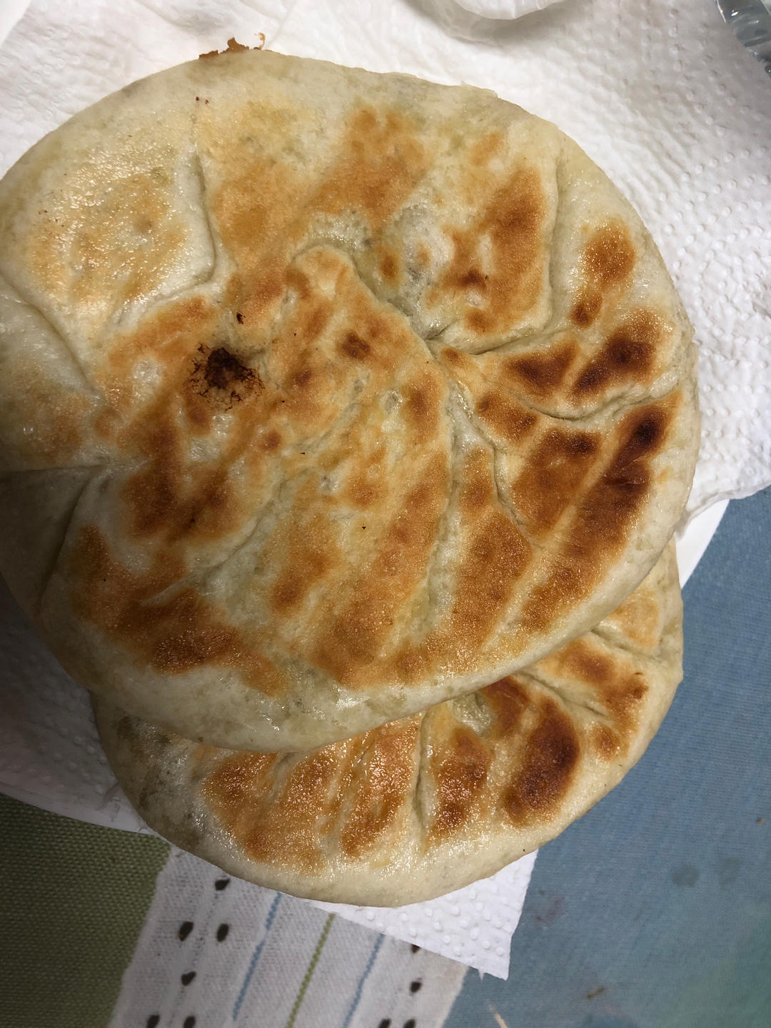 芹菜牛肉饼～好吃的不得了！