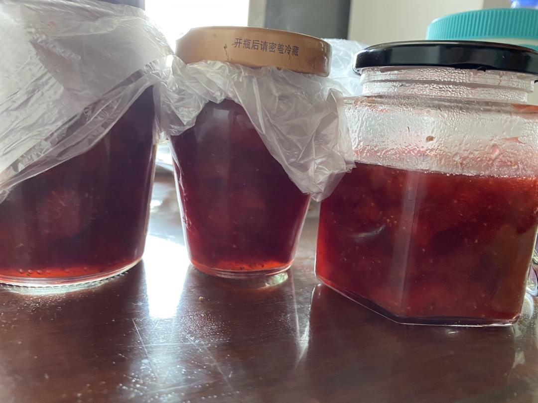 可常温保存一年的酸甜草莓酱