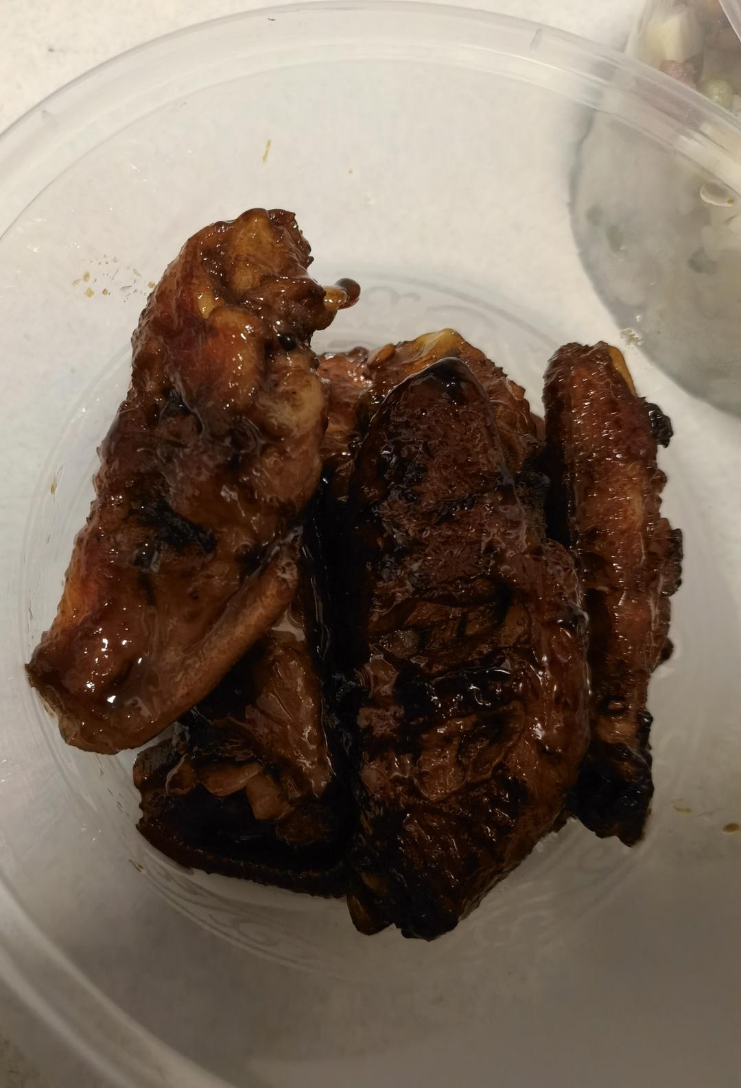 外婆教我的红烧鸡翅·连汤汁都狠好吃！！！