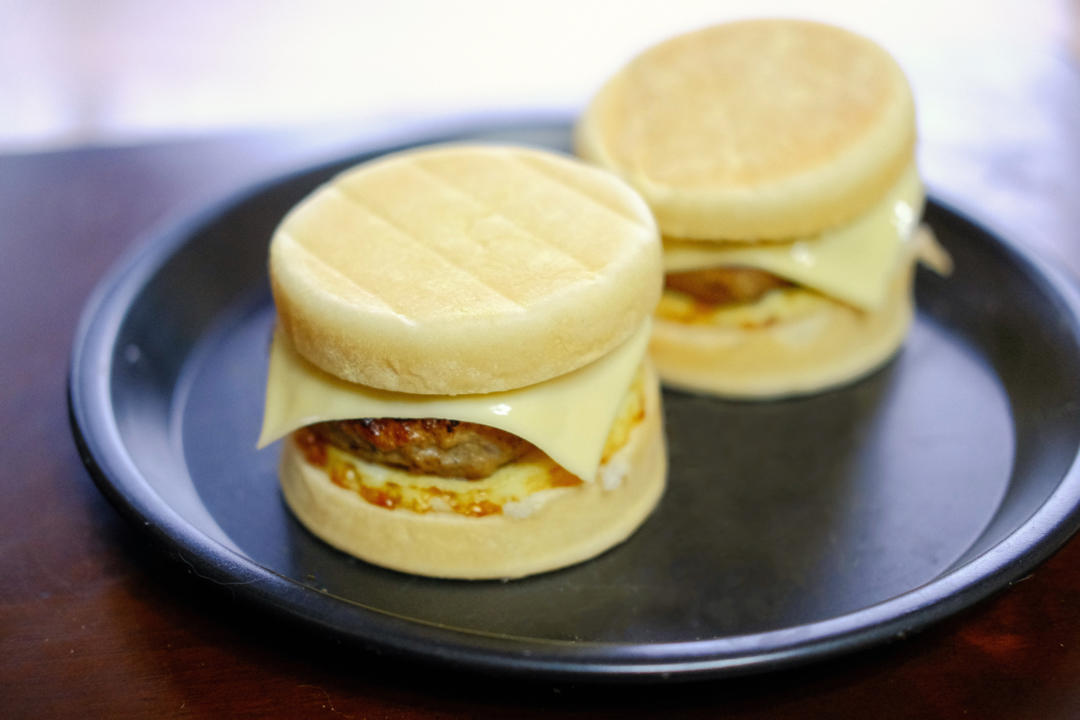 天使之城angela做的猪柳蛋麦满分 —英式玛芬胚english muffin