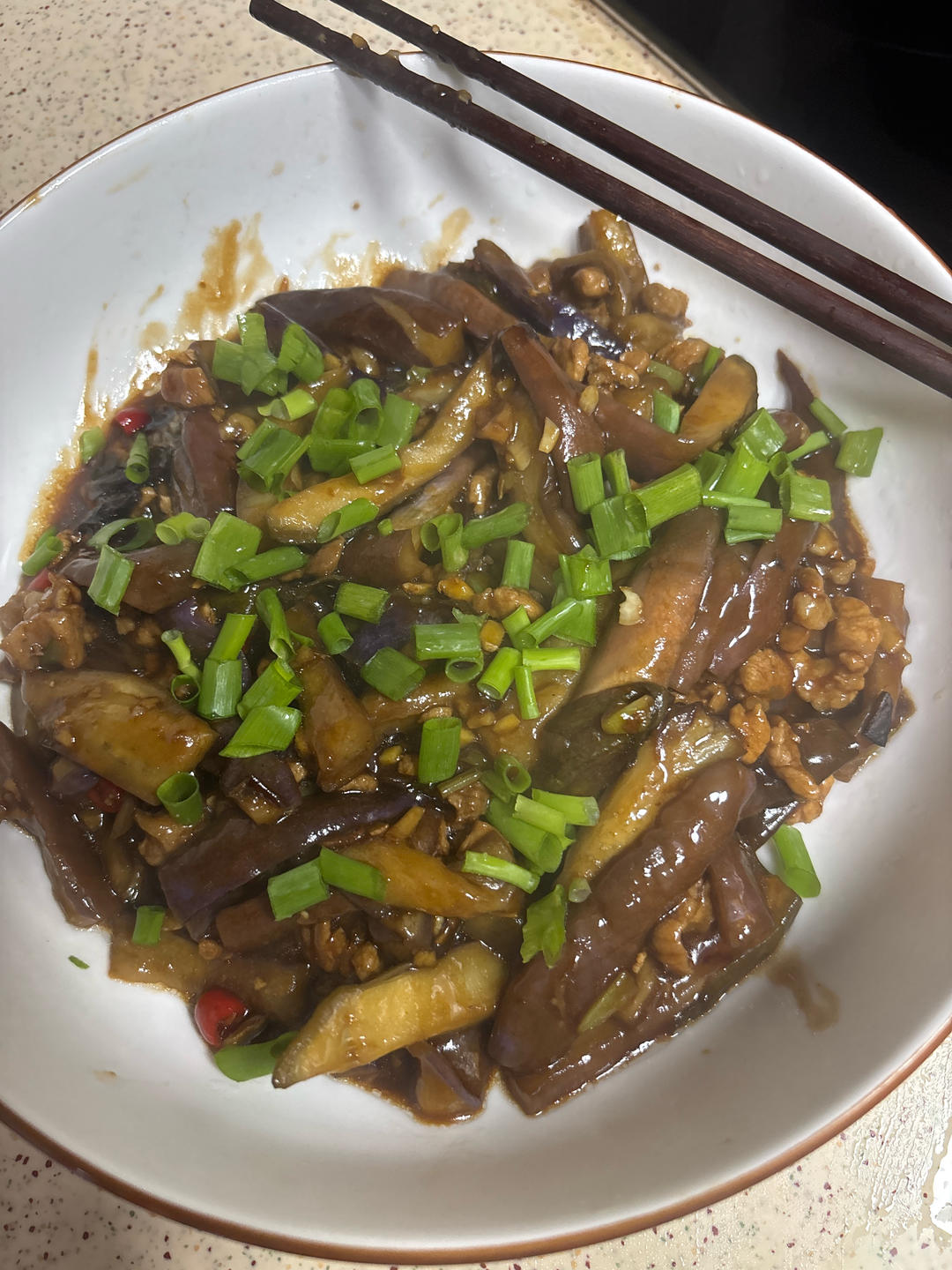 开胃下饭菜！巨简单的家常鱼香茄子煲