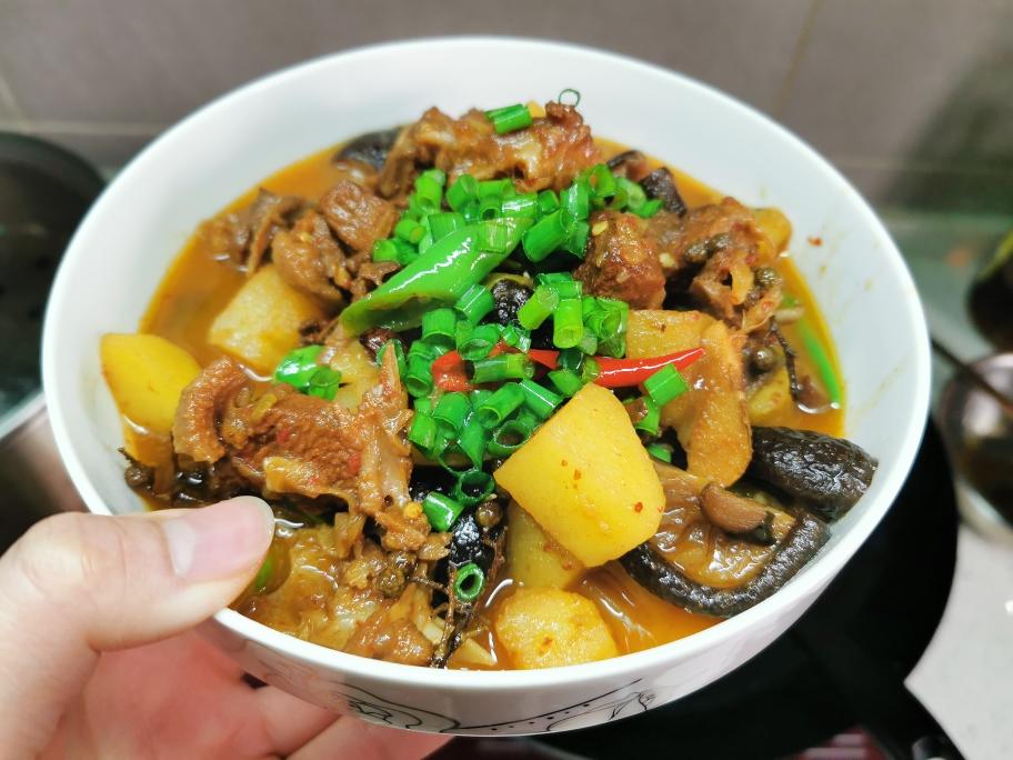 香菇土豆烧鹅