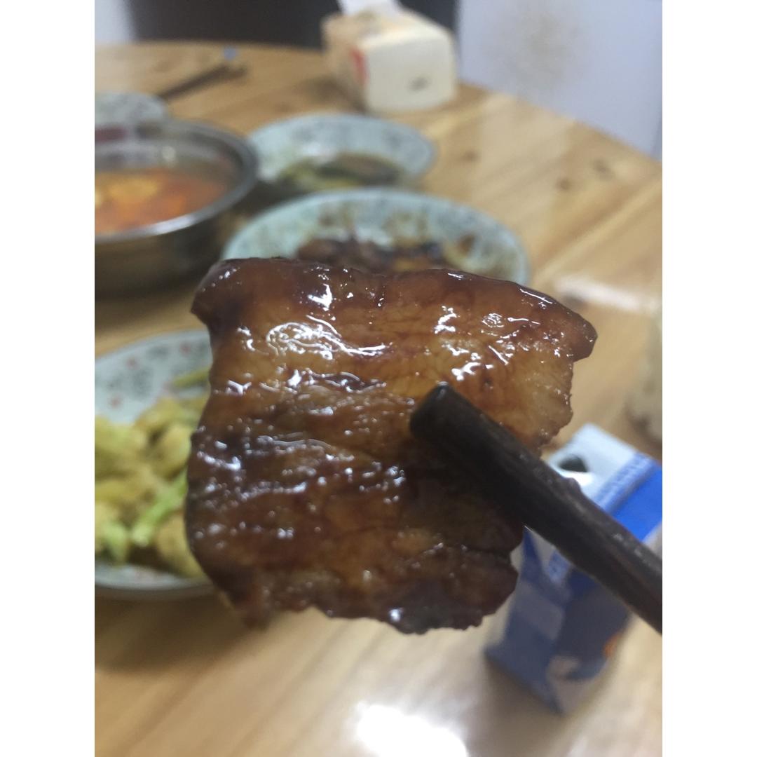 酱油卤肉