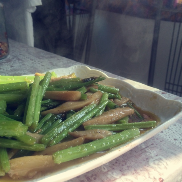 青椒素炒杏鲍菇