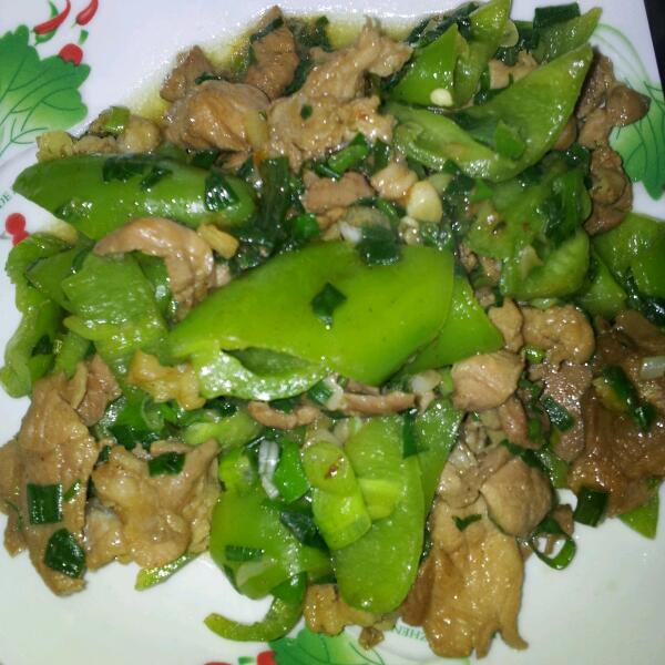 青椒炒肉