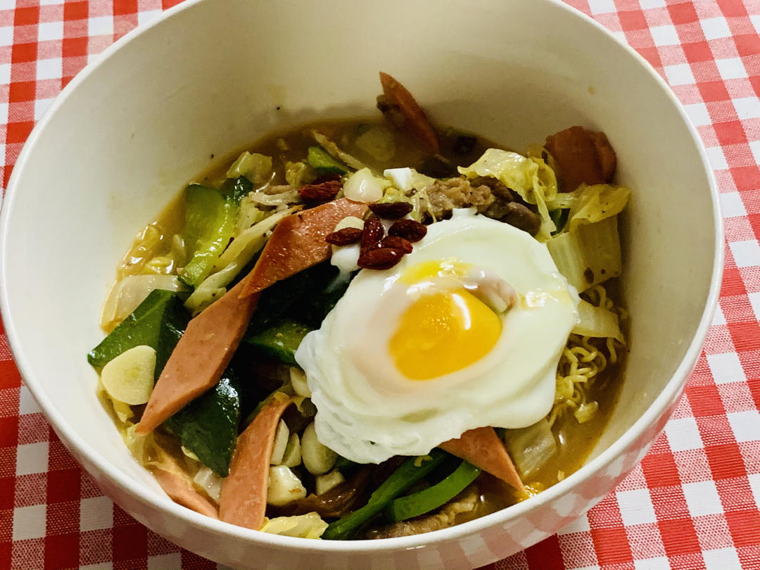 昨日的美食——札幌一番拉面