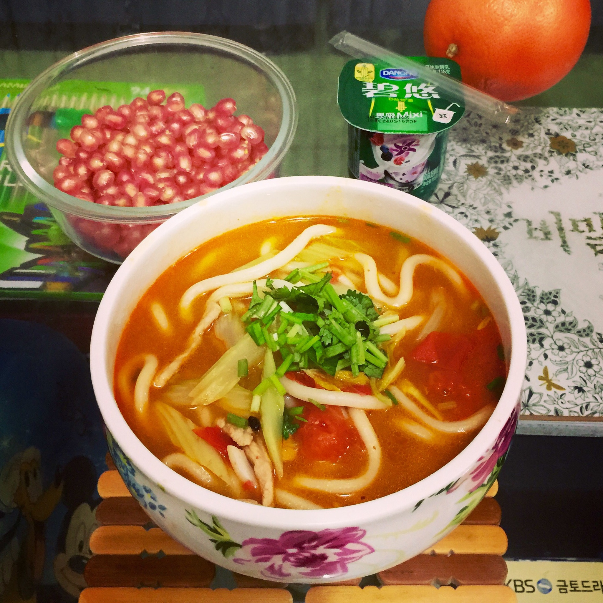 芹菜番茄肉丝面