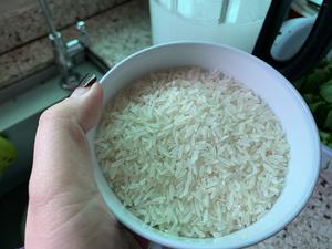 破壁机磨米浆版自制肠粉的做法 步骤1