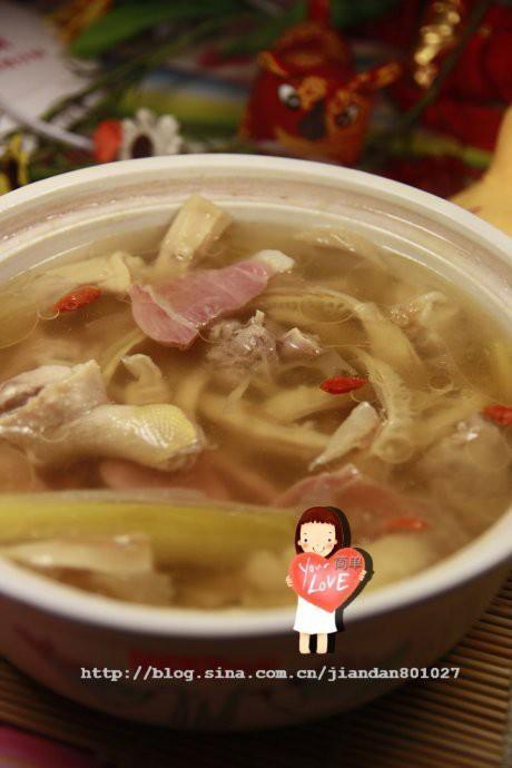 火腿笋干鸭汤的做法