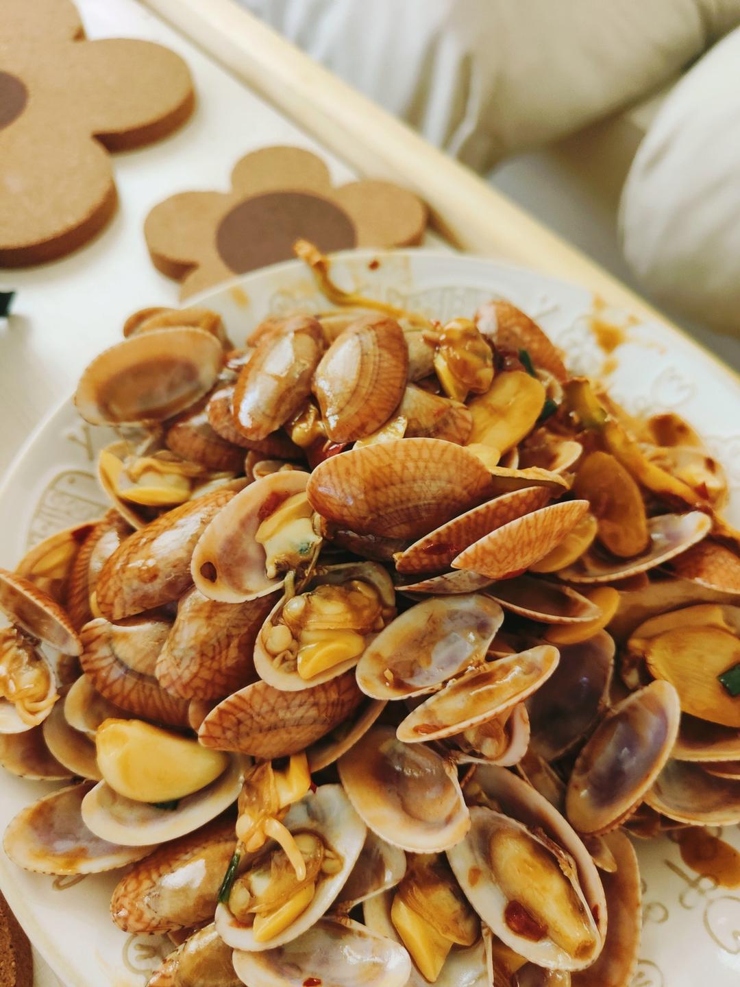 5分钟快手菜❗️秒杀路边摊爆炒花甲～好吃到爆