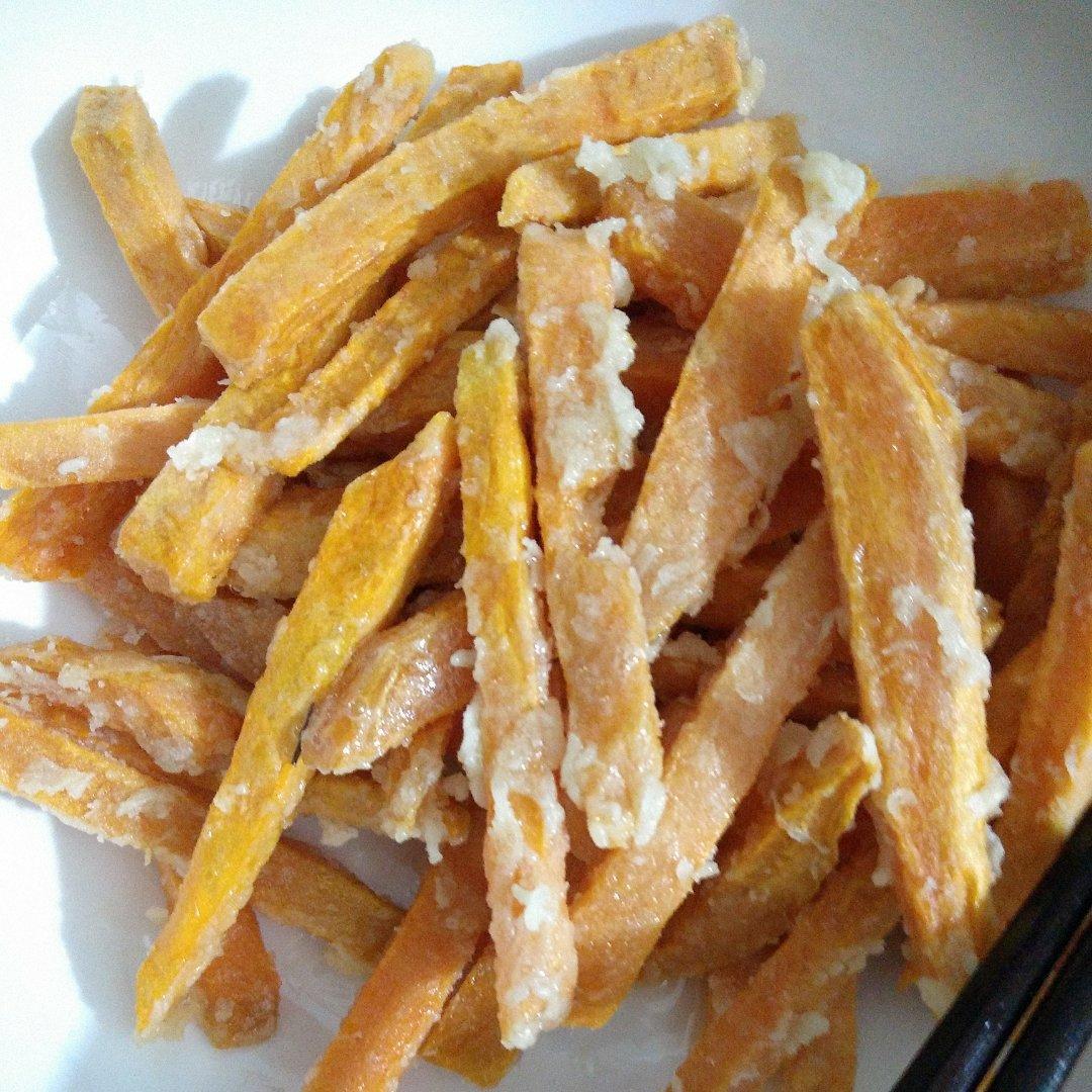 油炸红薯条