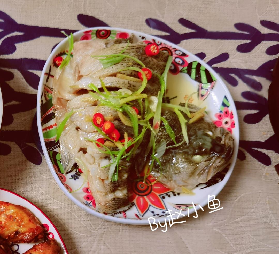 清蒸鲈鱼