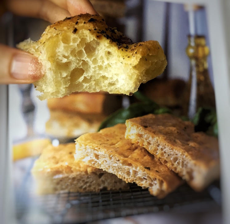 佛卡夏——波兰酵头版本(Poolish Focaccia)