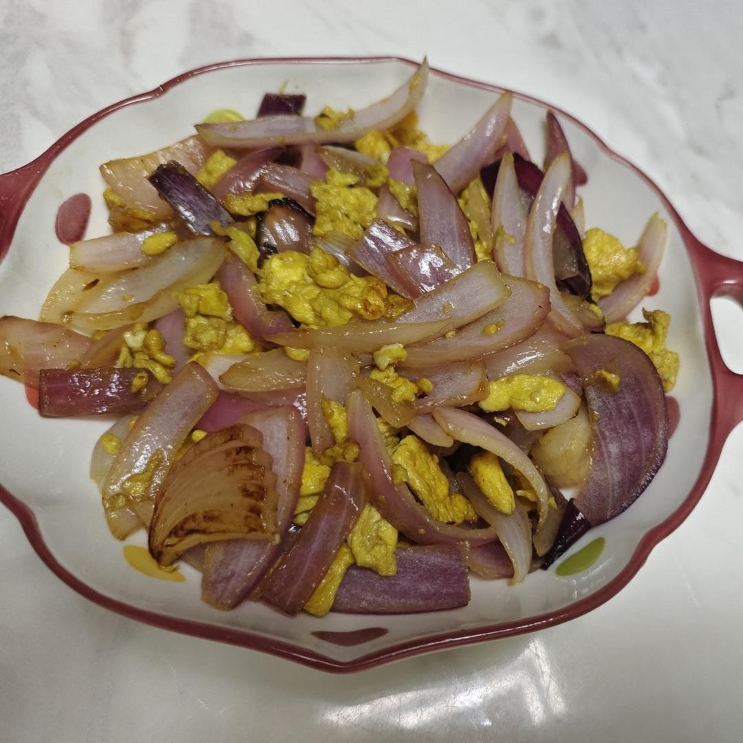 洋葱炒鸡蛋（5分钟快手菜）