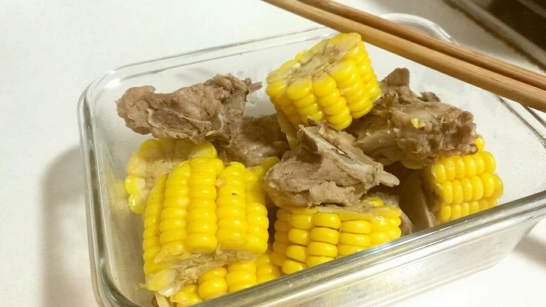 椒麻甜玉米炒仔排的做法