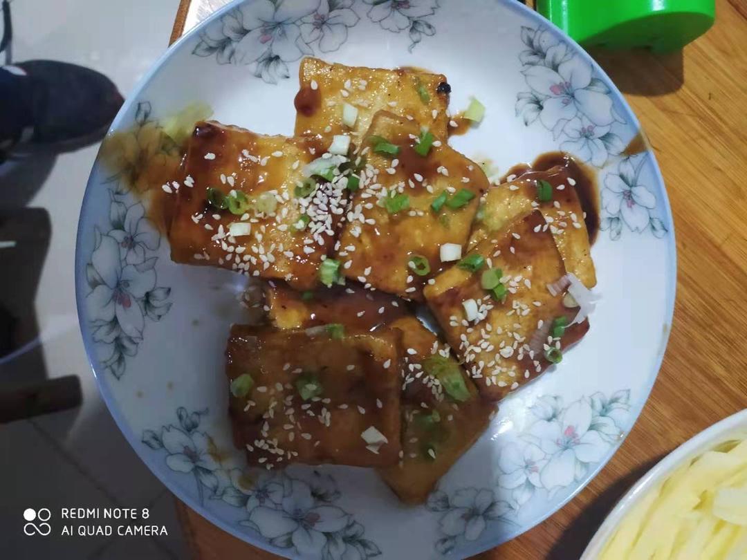2块钱就能做出一盘巨简单又快手好吃的下饭家常菜:糖醋豆腐
