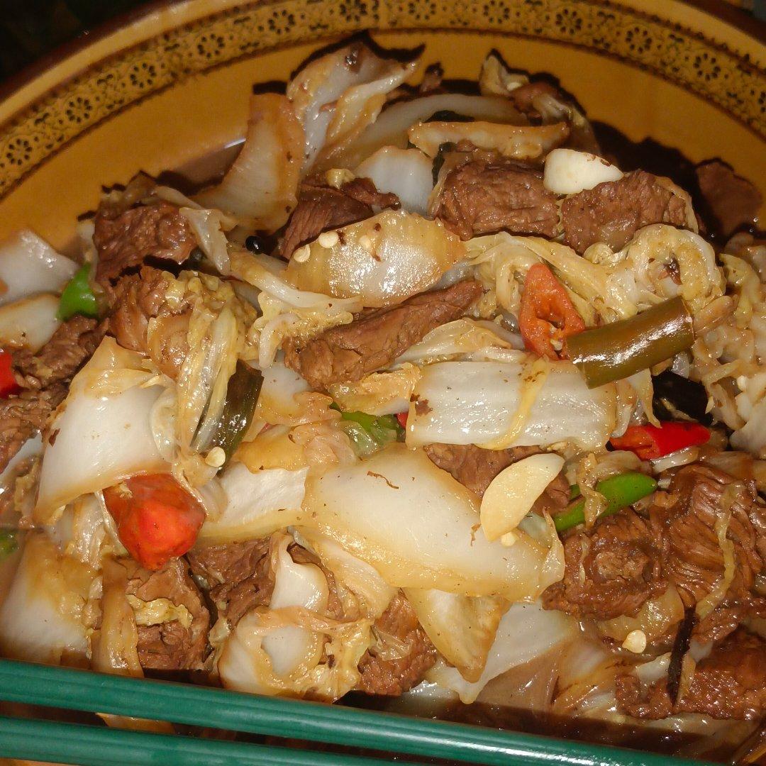 新手都可下饭菜4⃣:         大白菜牛肉炖粉条